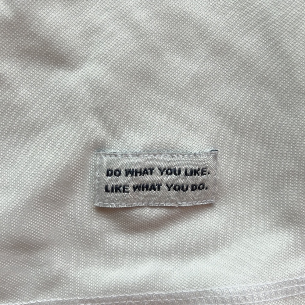 Life is good T shirt - Picture 4 of 5